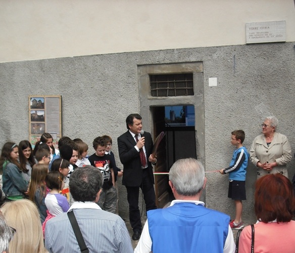 un'immagine della cerimonia di inaugurazione della Torre Civica